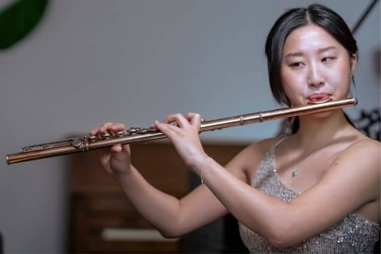 How To Hold A Flute Properly For Optimal Posture & Technique My New
